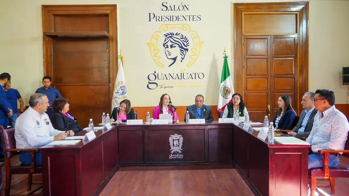 INSTALAN CONSEJO PARA EL INSTITUTO DE LA MUJER DE LA CAPITAL3